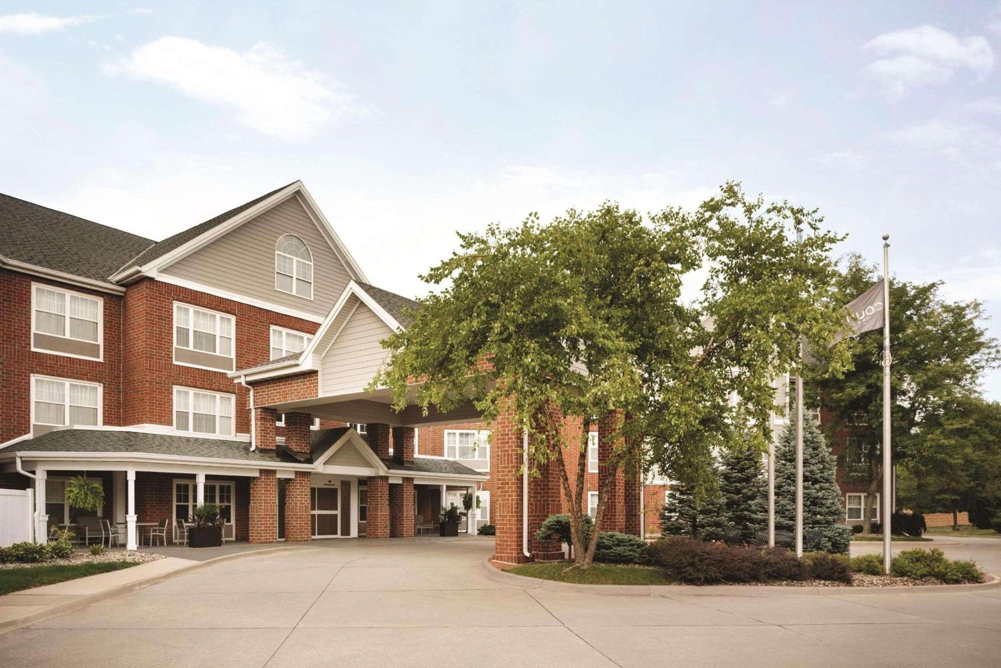 Country Inn & Suites By Radisson, Des Moines West, Ia Clive Ngoại thất bức ảnh