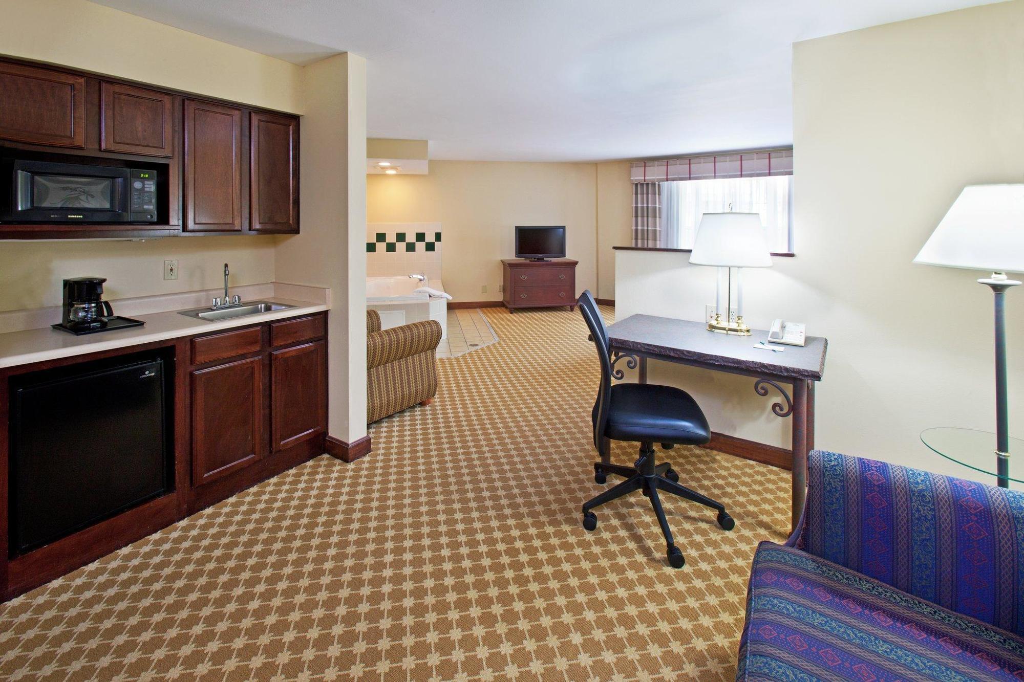 Country Inn & Suites By Radisson, Des Moines West, Ia Clive Ngoại thất bức ảnh